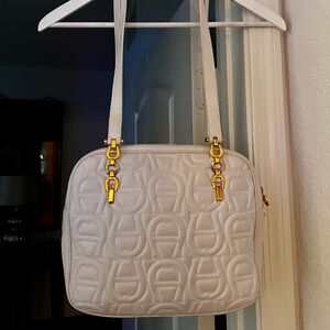 Vintage Italian Aigner White Leather Shoulder Bag
